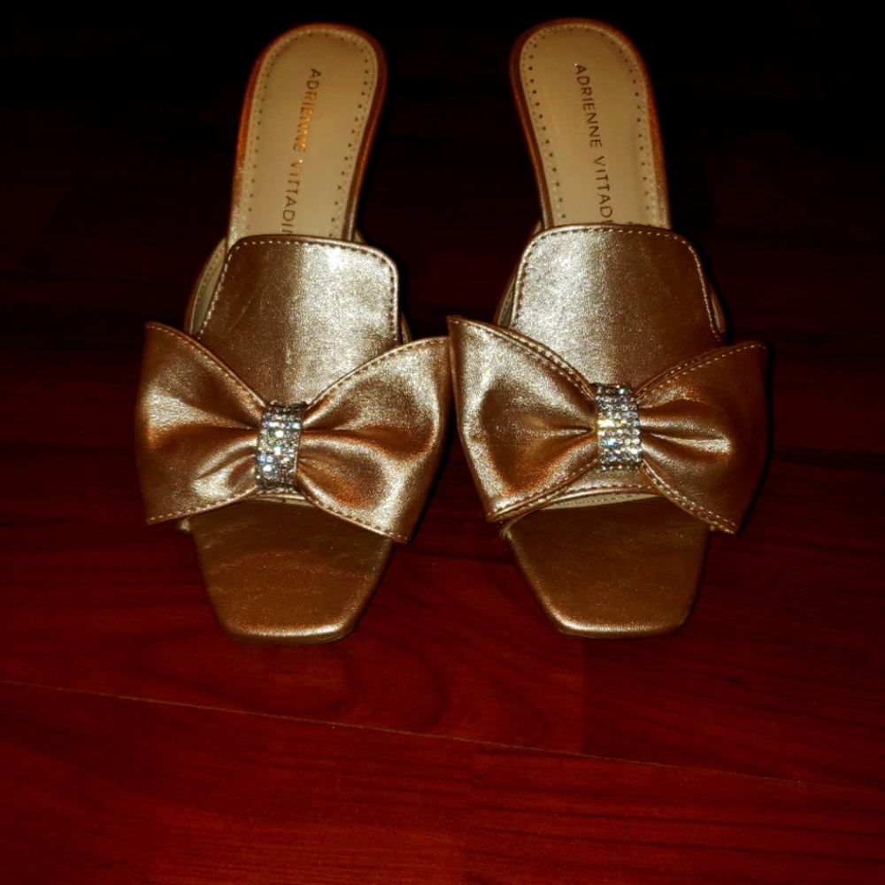 Adrienne Vittadini Gladys Shoes